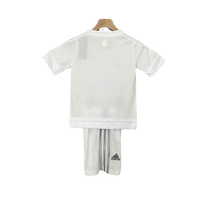 Conjunto Niño Real Madrid 2015/16