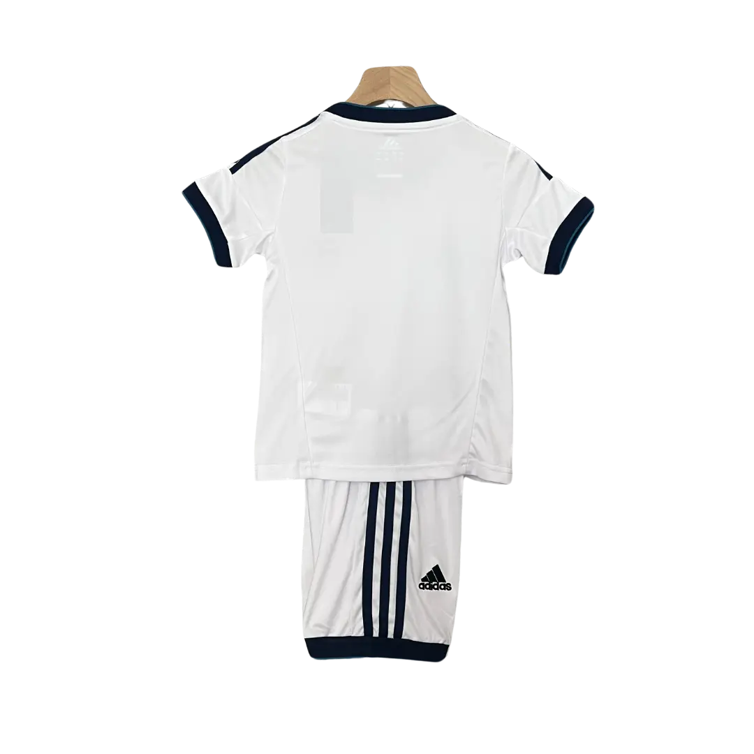 Conjunto Niño Real Madrid 2012/13
