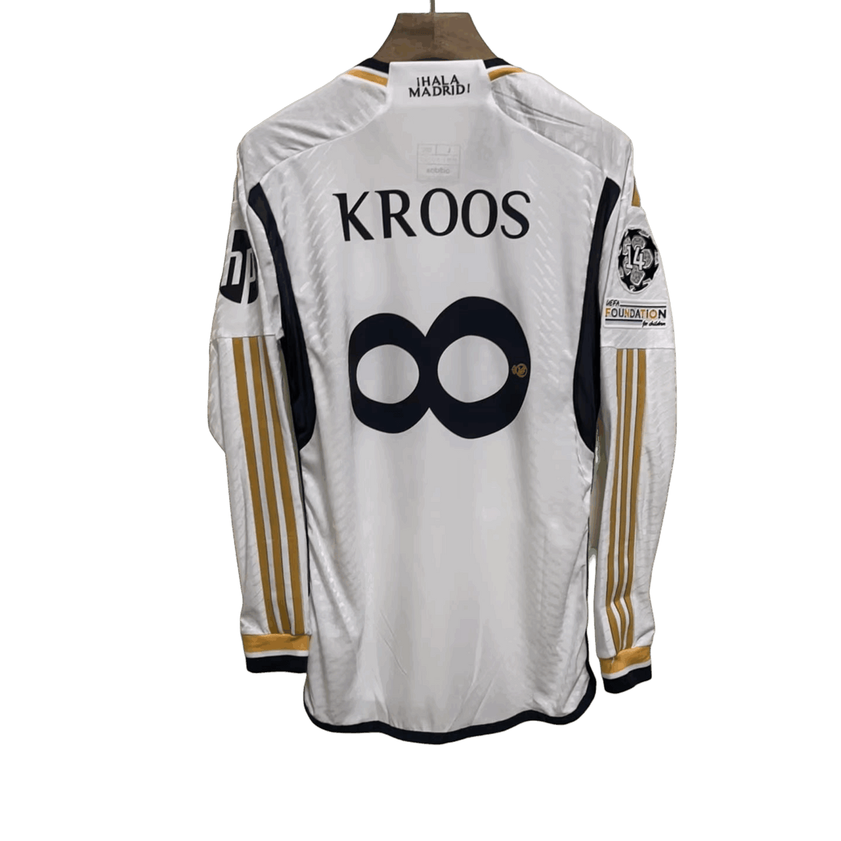 Camiseta Real Madrid 'Especial Kroos ∞' (2)